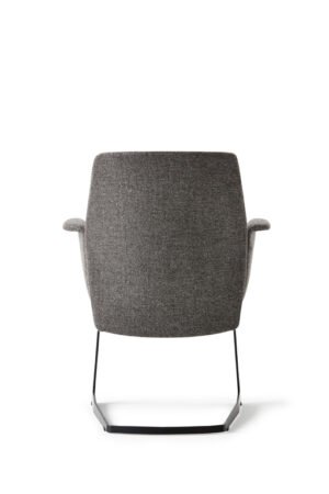 Downtown Conference | Chaise Cantilever Poltrona Frau, design contemporain et ergonomique par Jean-Marie Massaud, revêtement cuir Pelle Frau®. Disponible chez D-Style Interior.