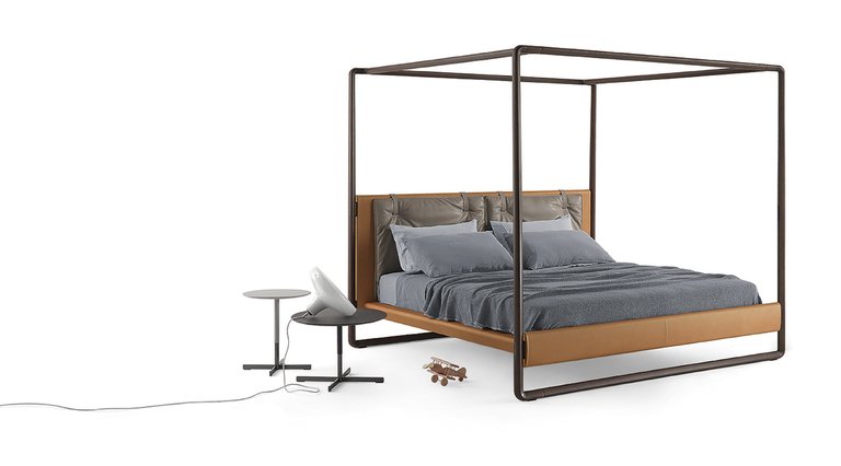 Volare Lit design haut de gamme par Poltrona Frau en cuir Pelle Frau® et bois massif, design italien haut de gamme disponible chez D-Style Interior