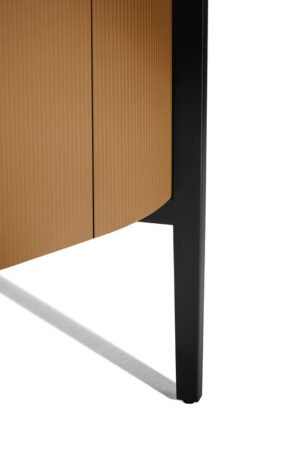 Bibliothèque design haut de gamme Oceano par Poltrona Frau, malle-bibliothèque en cuir Pelle Frau® avec bureau rabattable, disponible chez D-Style Interior