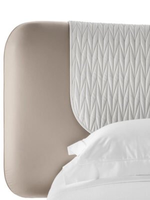 DUO Lit design haut de gamme par Poltrona Frau en cuir Pelle Frau® et bois massif, design italien disponible chez D-Style Interior