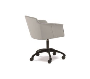 Tyler Wheels Chaise pivotante de Cattelan Italia : design élégant, structure en aluminium, assise réglable et confort luxueux pour le bureau moderne. Disponible chez D-Style Interior.