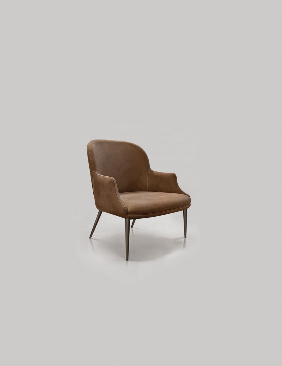 Medea Lounge fauteuil design haut de gamme par Gamma Arredamenti, alliant confort ergonomique, élégance et lignes enveloppantes. Disponible chez D-Style Interior.